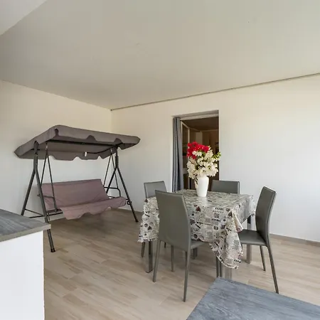 Balestrate Piscina Condivisa Appartamento Partinico